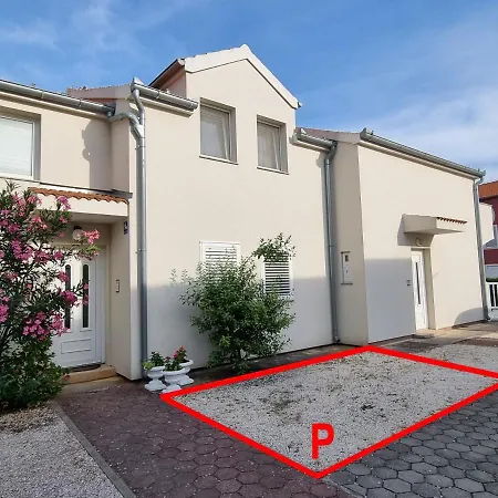 Mira Apartmán Srima