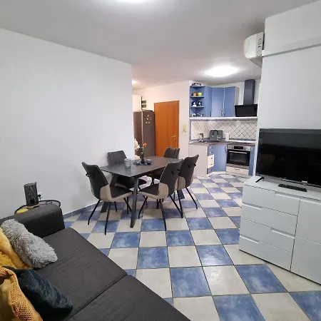 Mira Srima